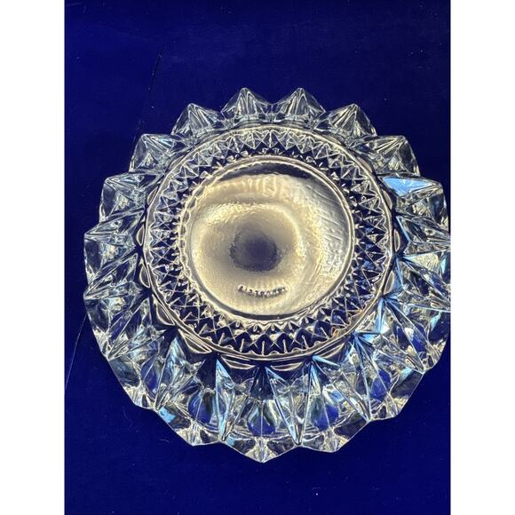 Vintage KIG Indonesia Diamond Cut Glass Candy Bowl, Trinket Dish Or Ashtray - Picture 4 of 4